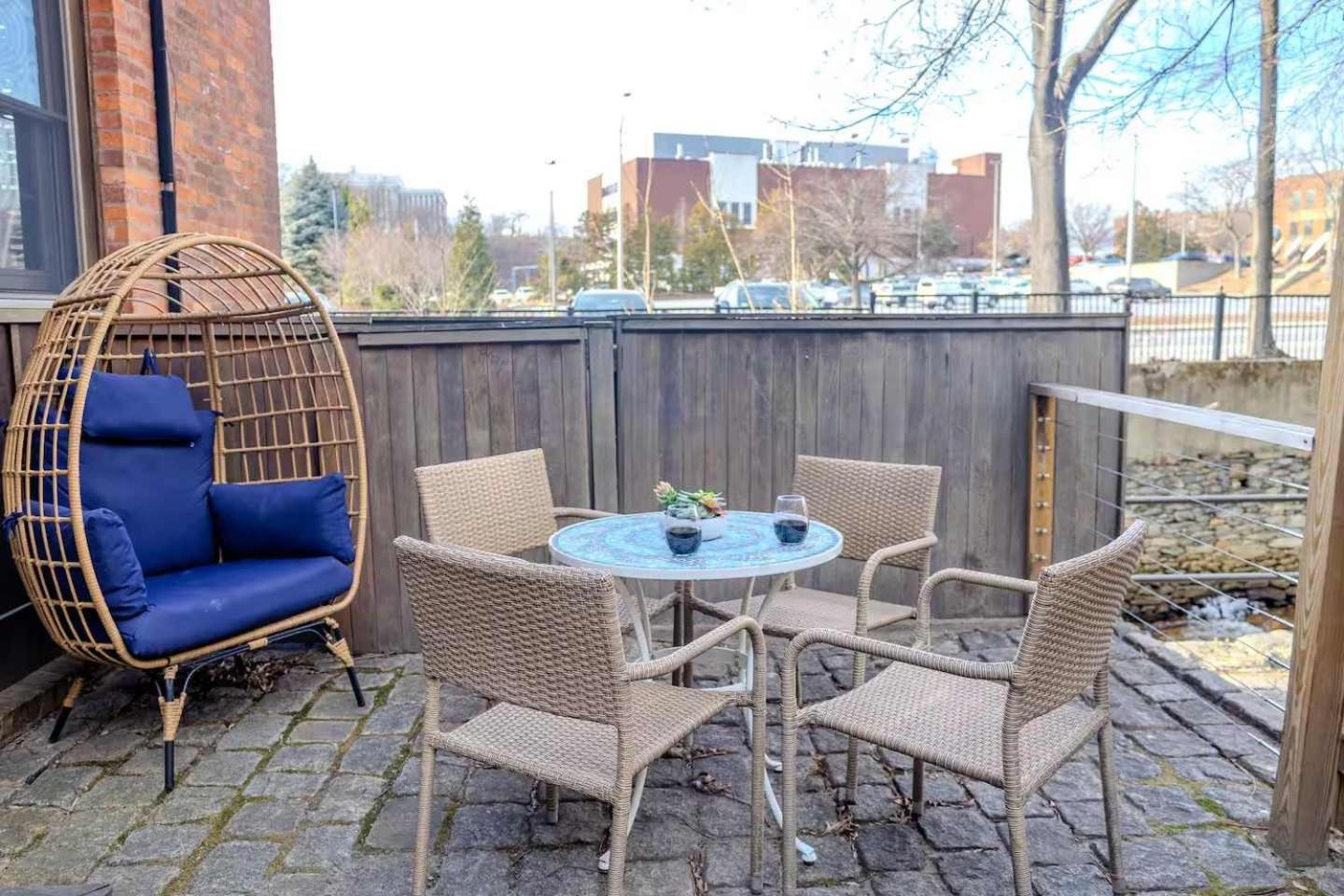 Jennifer'S Riverfront Foundry Apartment Downtown بروفيدنس، رود آيلاند المظهر الخارجي الصورة