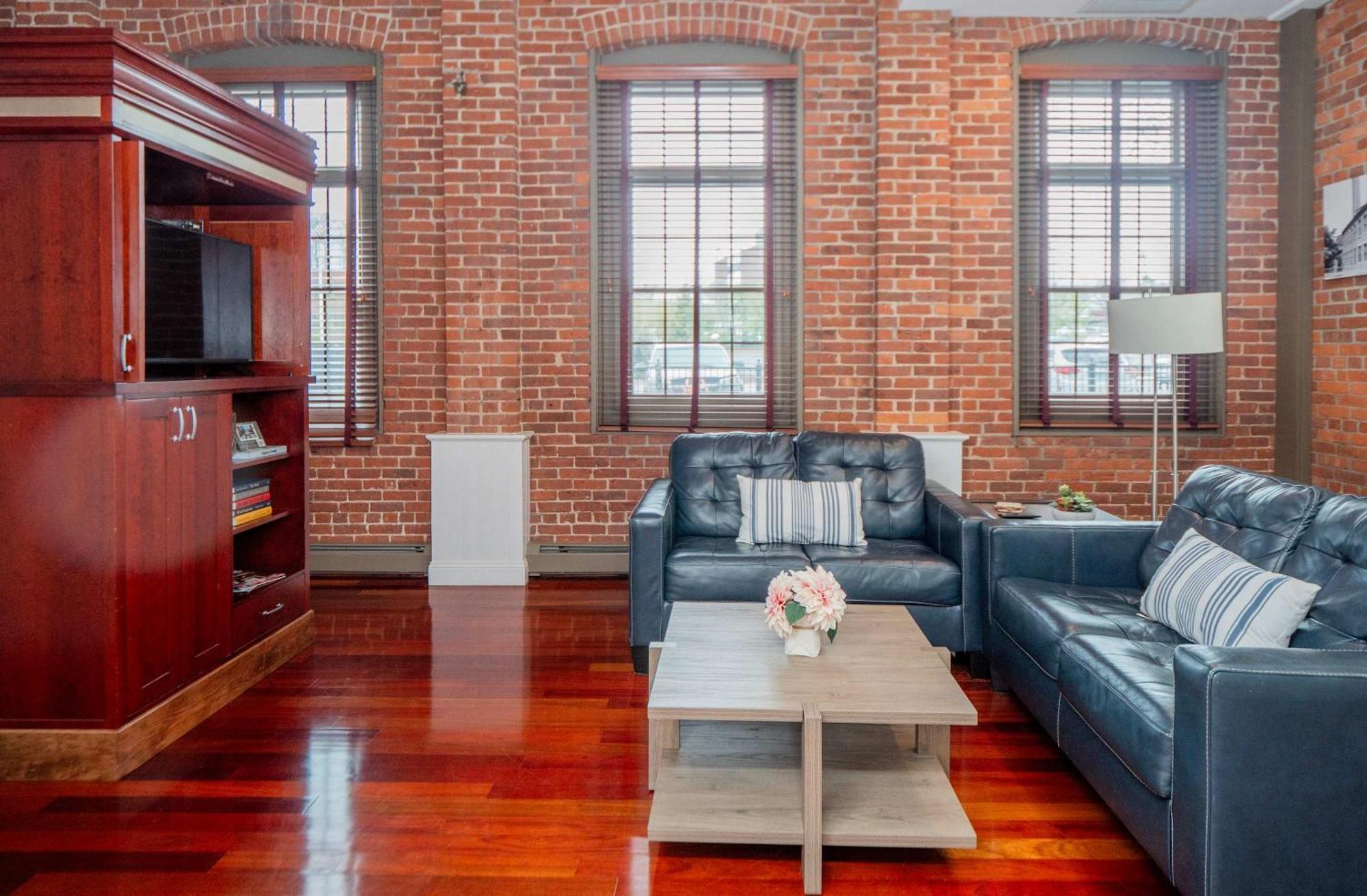 Jennifer'S Riverfront Foundry Apartment Downtown بروفيدنس، رود آيلاند المظهر الخارجي الصورة
