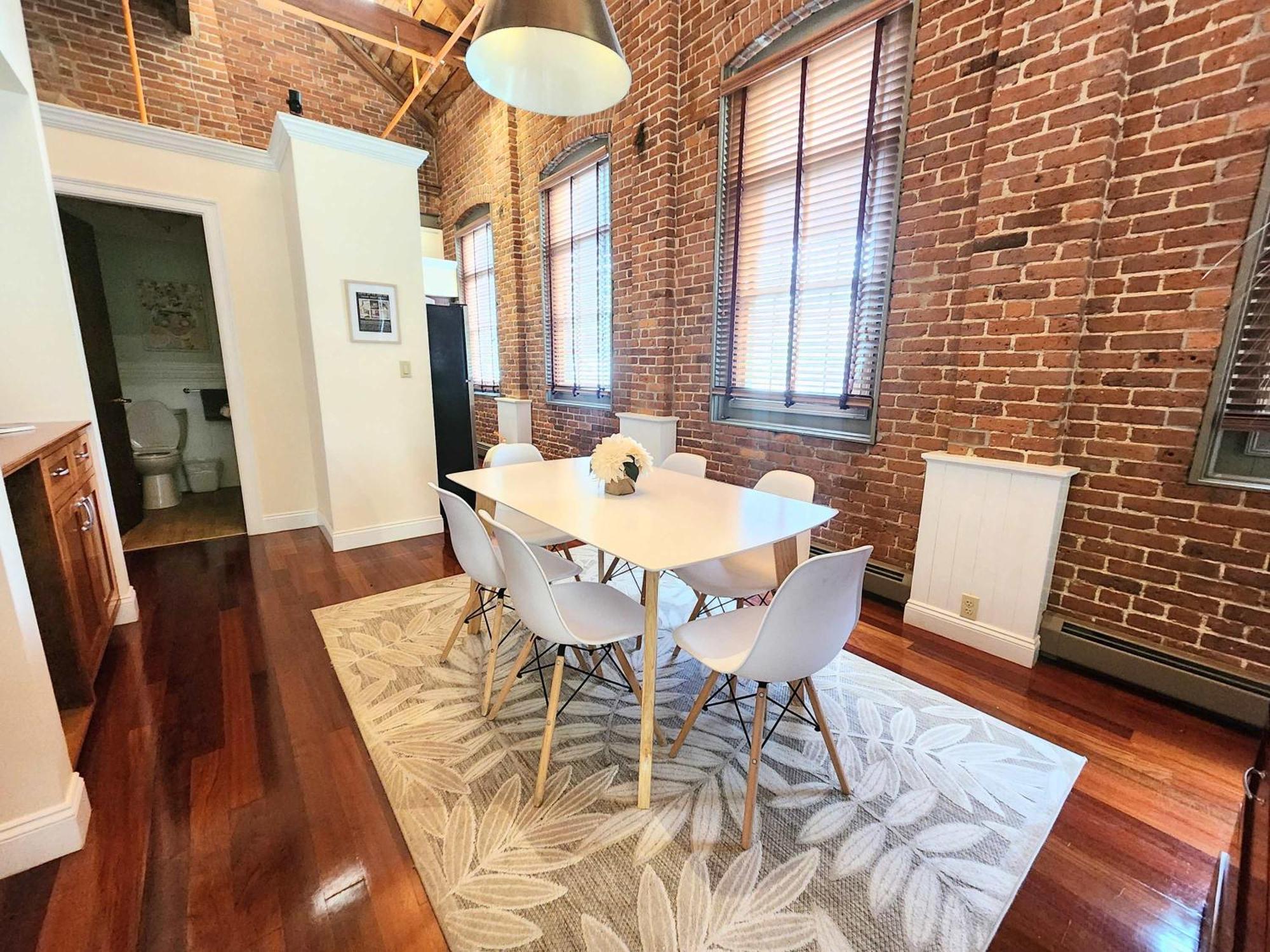 Jennifer'S Riverfront Foundry Apartment Downtown بروفيدنس، رود آيلاند المظهر الخارجي الصورة